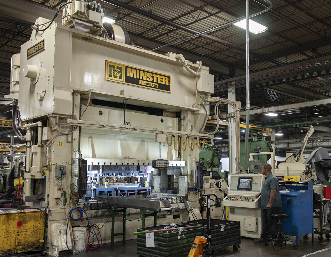 E2-400 A Minster E2-400